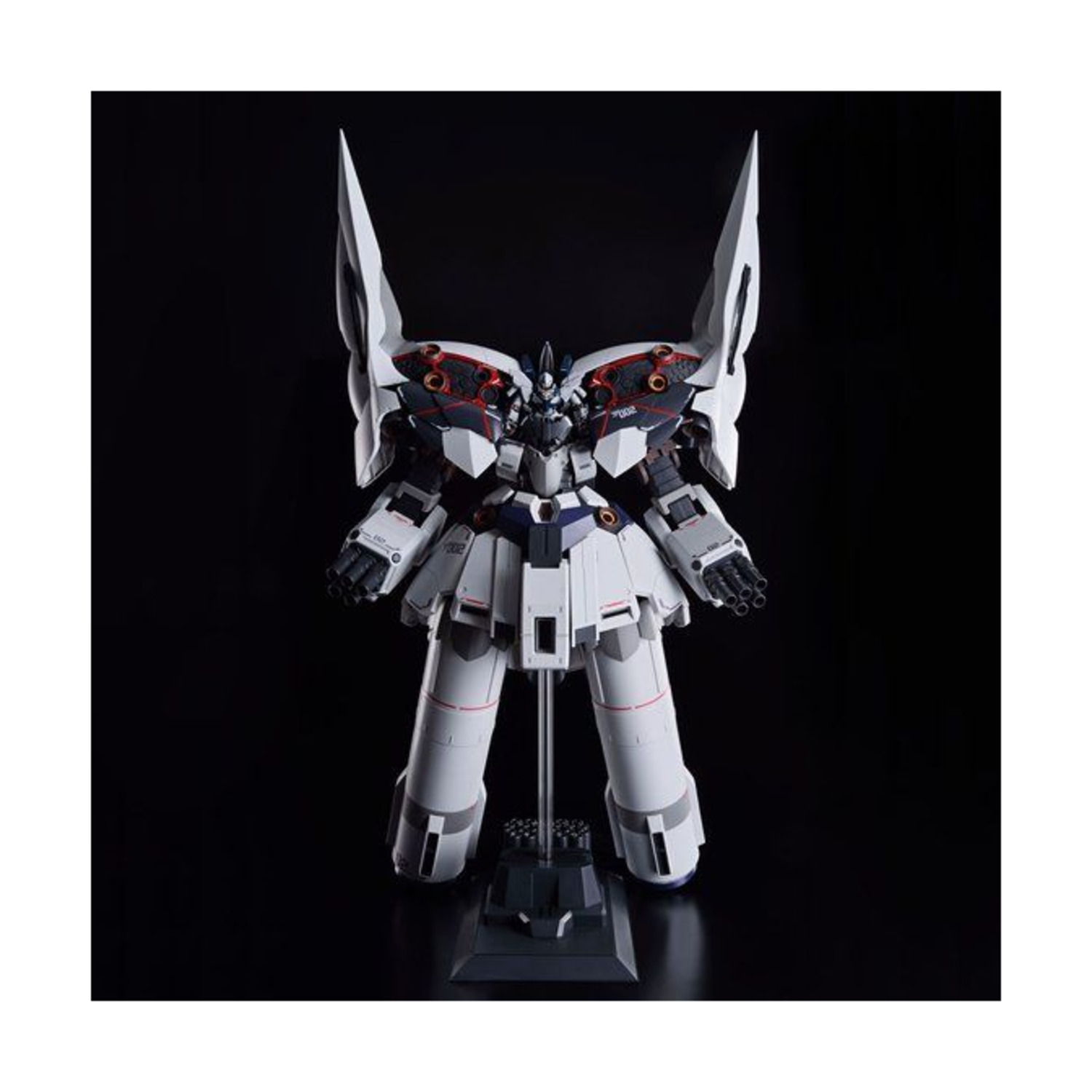 Premium Bandai Products NZ-999 II NEO ZEONG (NARRATIVE Ver
